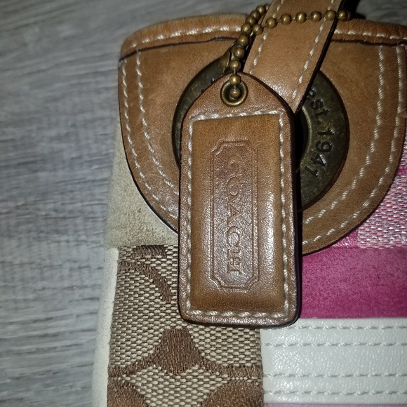 Coach Patch Work Purse - Picture 8 of 8